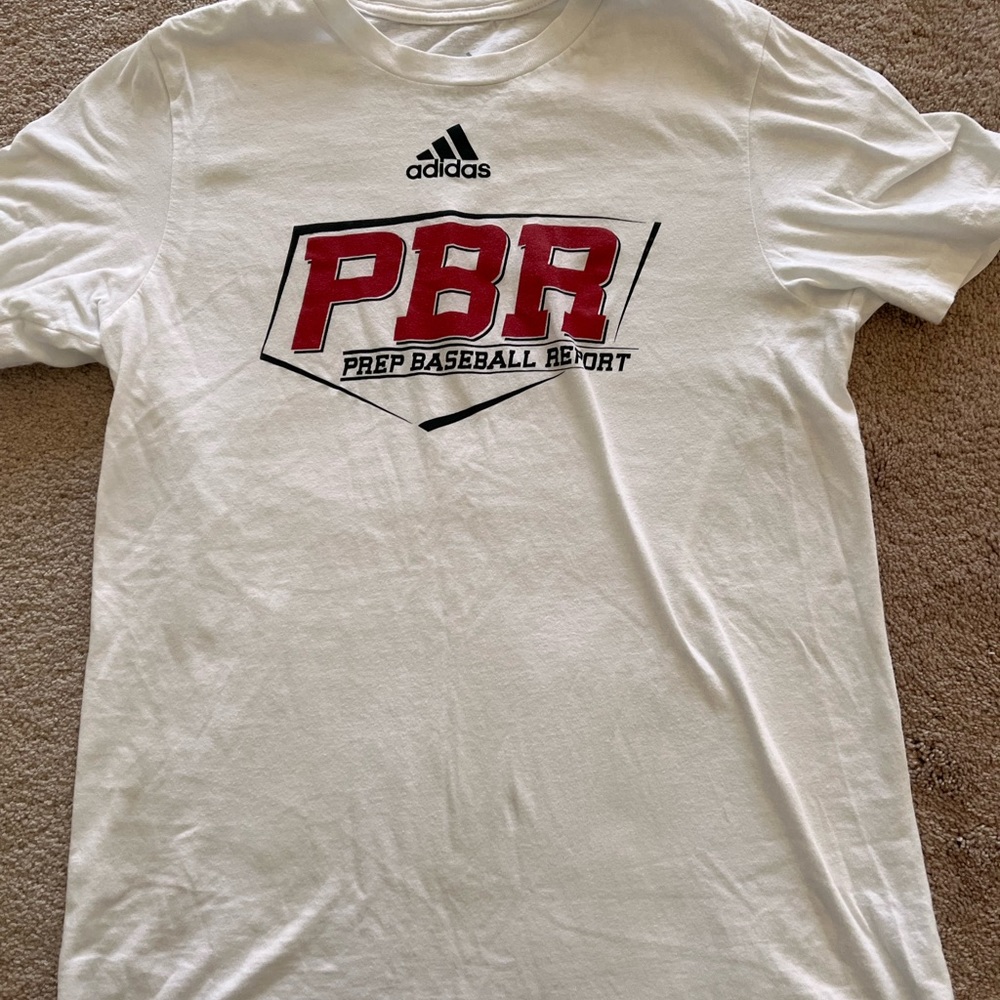 Adidas small tshirt